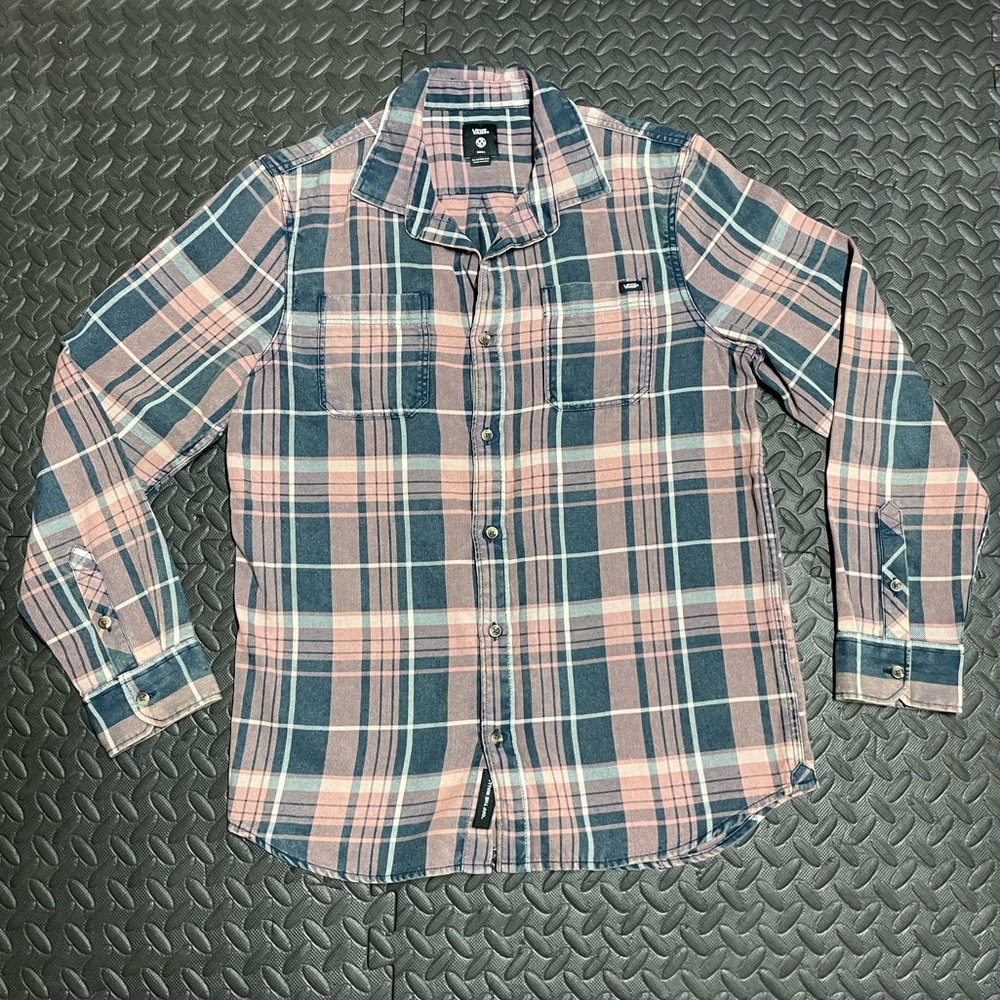 Womens Vans plaid shirt NWOT